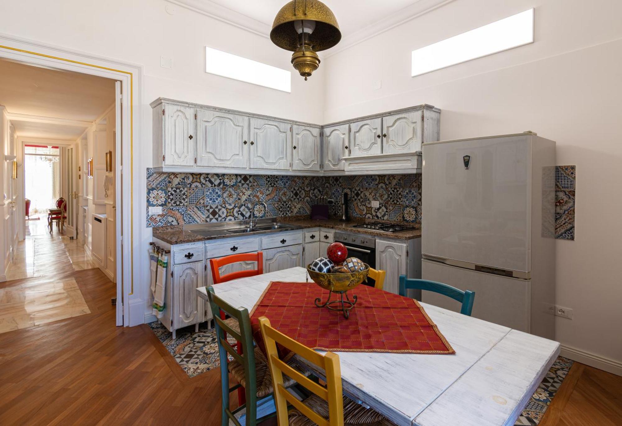 פלרמו Le Rose Di Nonna Maria, Appartamento Di Lusso In Centro Citta מראה חיצוני תמונה