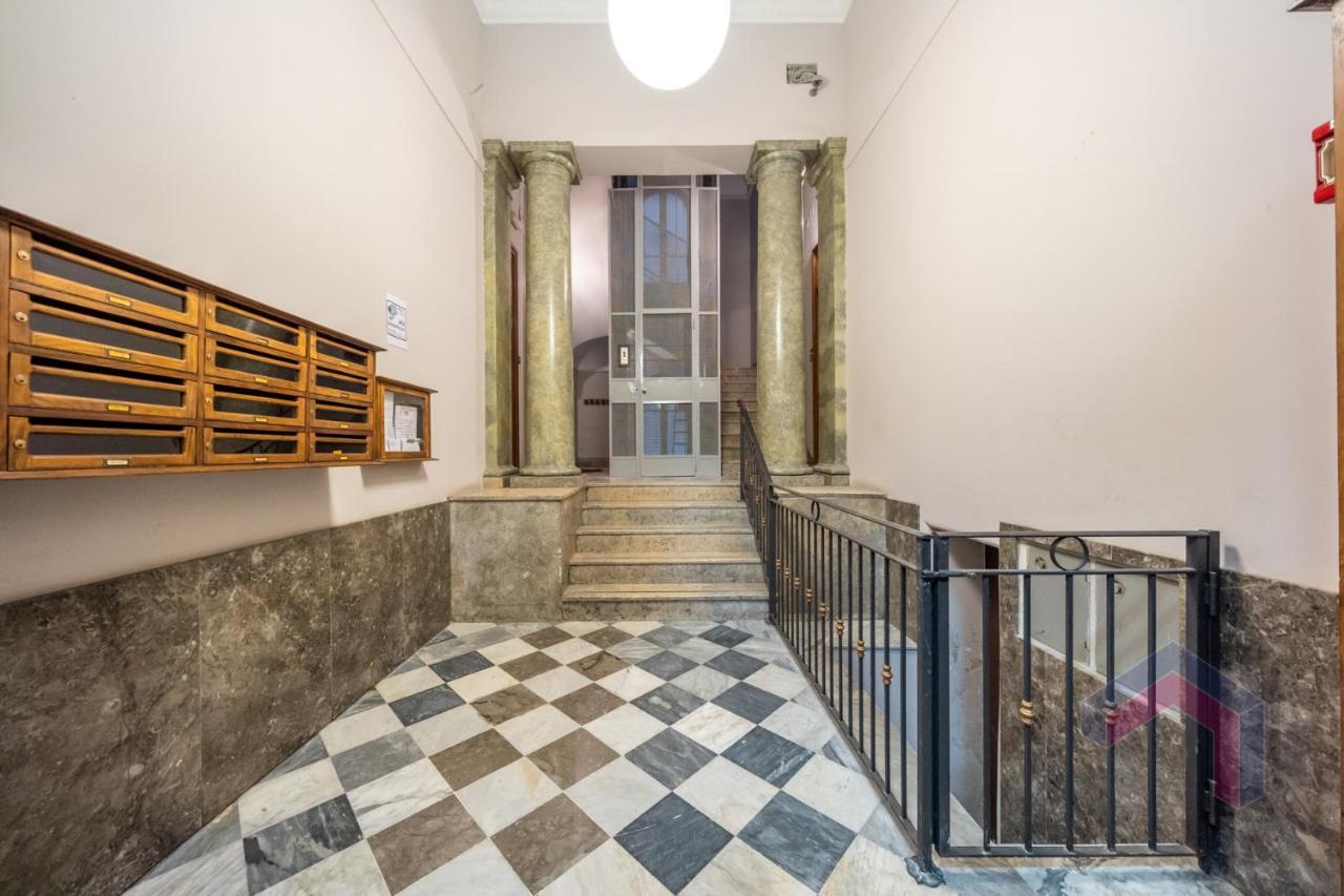 פלרמו Le Rose Di Nonna Maria, Appartamento Di Lusso In Centro Citta מראה חיצוני תמונה